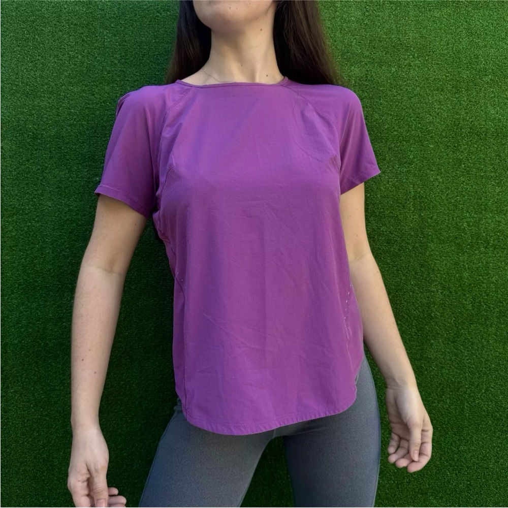 Lululemon Plum Lightweight Stretch Run Short Sleeve Shirt Sz 4 Ripstop